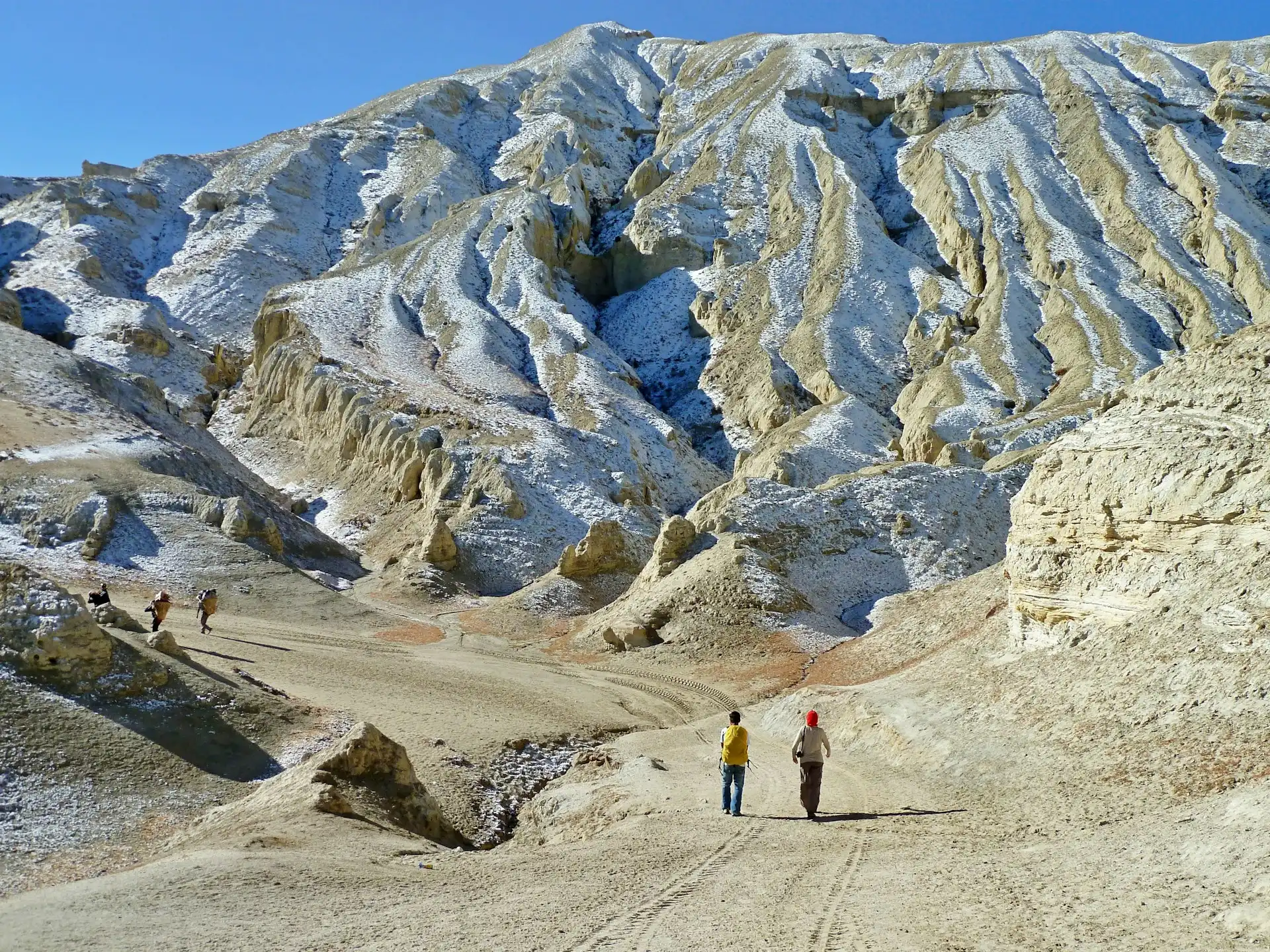 Lower Mustang Trek